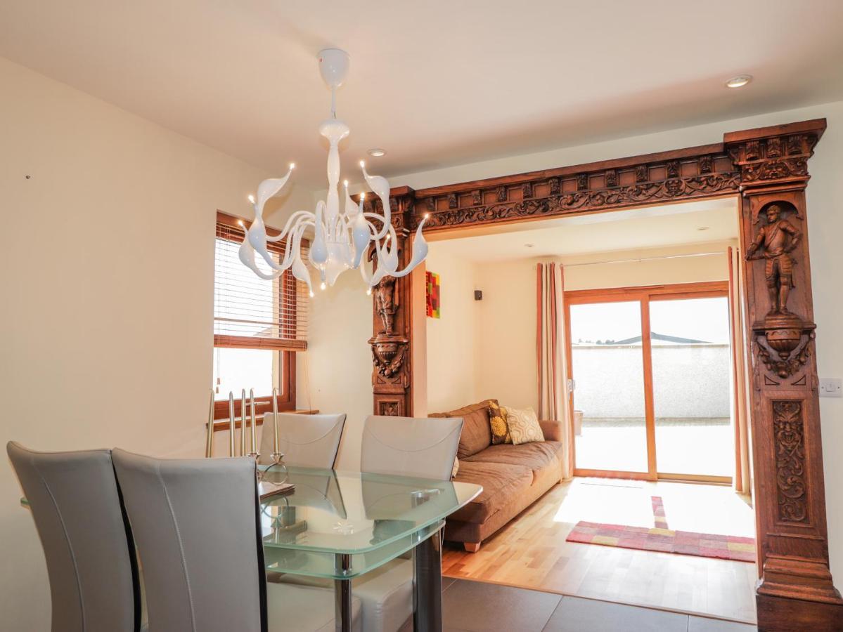 Lossiemouth Bay Cottage エクステリア 写真